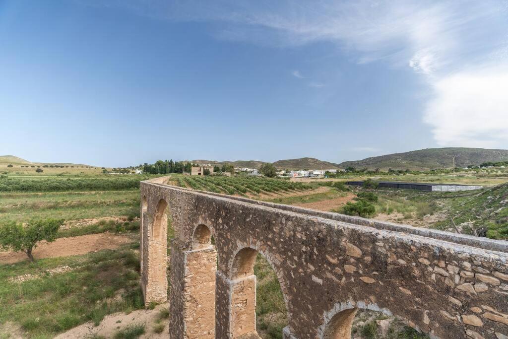 Villa De Fernan Perez นีคาร์ ภายนอก รูปภาพ